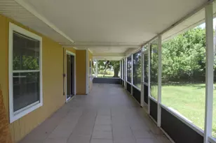 702 SW Arkansas Terrace, Port Saint Lucie, FL 34953 - Photo 15