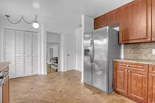 852 Palo Verde Ct, Haverhill, FL 33415 - Photo 19