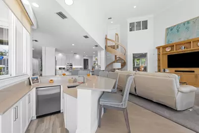 396 E Coconut Palm Road, Boca Raton, FL 33432 - Photo 23