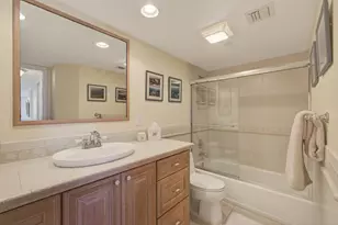 5550 N Ocean Dr, Singer Island, FL 33404 - Photo 27