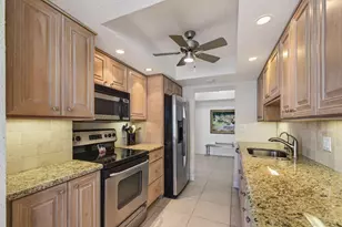 5550 N Ocean Dr, Singer Island, FL 33404 - Photo 17