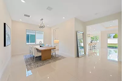 12136 Waterstone Circle, Palm Beach Gardens, FL 33412 - Photo 5