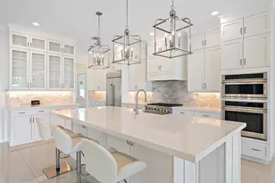 12136 Waterstone Cir, Palm Beach Gardens, FL 33412 - Photo 9