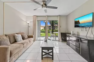 15451 Pembridge Dr, Delray Beach, FL 33484 - Photo 13