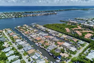 100 Neptune Dr, Hypoluxo, FL 33462 - Photo 67