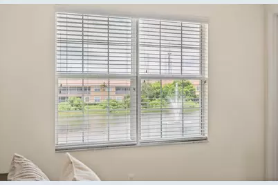 524 SW Glen Crest Way, Stuart, FL 34997 - Photo 25