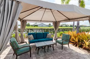 649 SE Monteiro Dr, Port Saint Lucie, FL 34984 - Photo 33