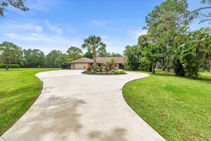 14101 Wind Flower Dr, Palm Beach Gardens, FL 33418 - Photo 3