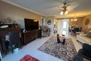 464 Piedmont J, Delray Beach, FL 33484 - Photo 7