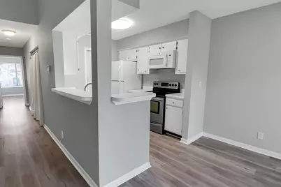 815 W Boynton Beach Boulevard, Unit #10-202, Boynton Beach, FL 33426 - Photo 9