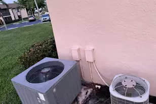 414 Pine Glen Ln, Greenacres, FL 33463 - Photo 7