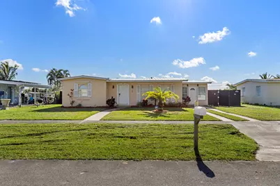 150 Princess Drive, Port Saint Lucie, FL 34952 - Photo 3