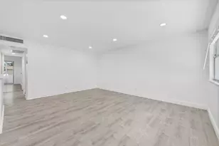 144 Monaco C, Delray Beach, FL 33446 - Photo 25