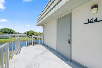 144 Monaco C, Delray Beach, FL 33446 - Photo 15