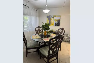 3000 Springdale Boulevard #V204, Palm Springs, FL 33461 - Photo 3