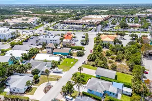 3475 Harbor Rd N, Jupiter, FL 33469 - Photo 15