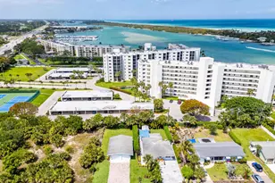 3475 Harbor Rd N, Jupiter, FL 33469 - Photo 11