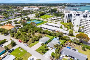 3475 Harbor Rd N, Jupiter, FL 33469 - Photo 13