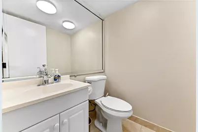 154 Tuscany C, Delray Beach, FL 33446 - Photo 11