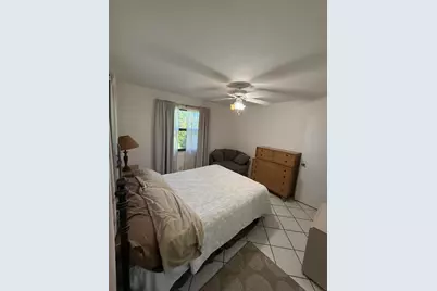 2507 Canterbury Drive N, West Palm Beach, FL 33407 - Photo 3