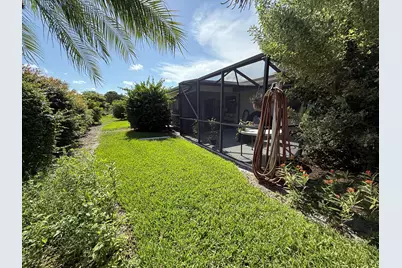 2507 Canterbury Drive N, West Palm Beach, FL 33407 - Photo 13