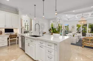 721 NE 38th St, Boca Raton, FL 33431 - Photo 21