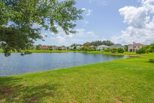 758 Carriage Lake Way, Vero Beach, FL 32968 - Photo 7