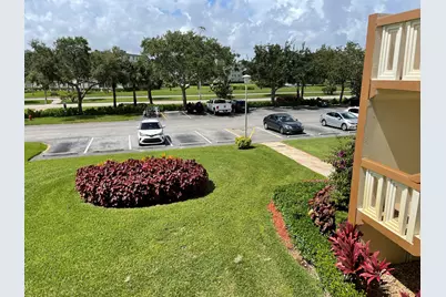 27 Mansfield A, Boca Raton, FL 33434 - Photo 3