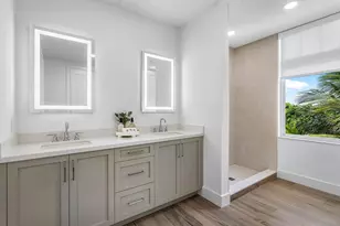 184 Lake Dr, Palm Beach Shores, FL 33404 - Photo 9