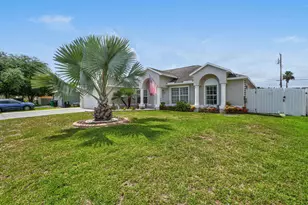 850 SW Tulip Blvd, Port Saint Lucie, FL 34953 - Photo 3