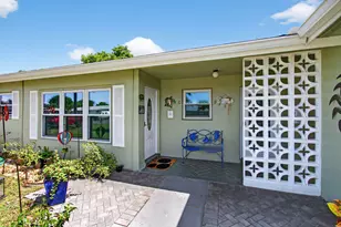260 High Point Blvd, Boynton Beach, FL 33435 - Photo 5