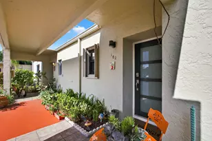 2532 Boundbrook Dr S, West Palm Beach, FL 33406 - Photo 5