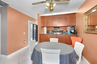 1117 11th Way, West Palm Beach, FL 33407 - Photo 7