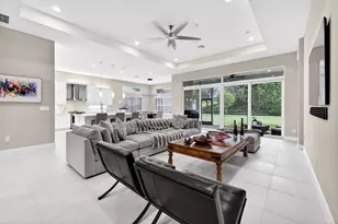 9265 Seahorse Bay Dr, Boynton Beach, FL 33473 - Photo 9