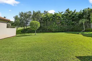 9265 Seahorse Bay Dr, Boynton Beach, FL 33473 - Photo 23