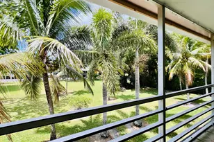 97 Sussex E, West Palm Beach, FL 33417 - Photo 9