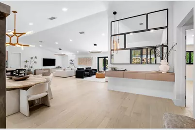 8090 Twin Lake Drive, Boca Raton, FL 33496 - Photo 9