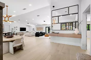 8090 Twin Lake Dr, Boca Raton, FL 33496 - Photo 9