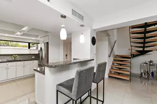 665 SE 21st Ave, Deerfield Beach, FL 33441 - Photo 17