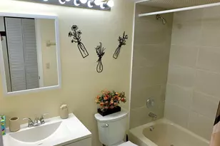 101 Liberty Ct, Deerfield Beach, FL 33442 - Photo 19