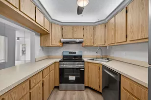 1104 Green Pine Blvd, West Palm Beach, FL 33409 - Photo 13