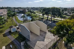 1104 Green Pine Blvd, West Palm Beach, FL 33409 - Photo 31