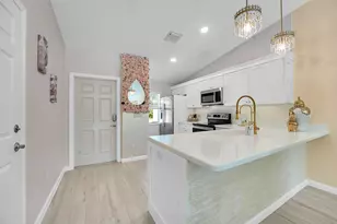 5715 SE Pine Dr, Stuart, FL 34997 - Photo 3