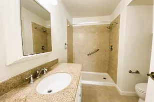 815 W Boynton Beach Blvd Unit, Boynton Beach, FL 33426 - Photo 3