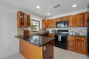 476 Goldenwood Way, Wellington, FL 33414 - Photo 21