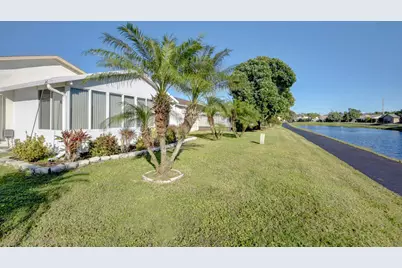 5136 Mirror Lakes Boulevard, Boynton Beach, FL 33472 - Photo 23