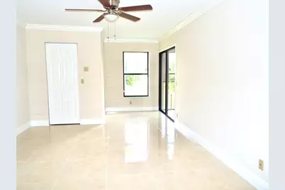 3350 Perimeter Drive, Unit #1323, Greenacres, FL 33467 - Photo 9