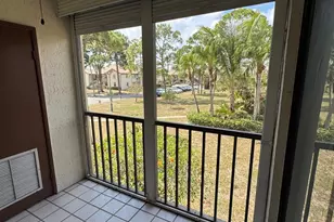 7626 Tahiti Ln, Lake Worth, FL 33467 - Photo 7