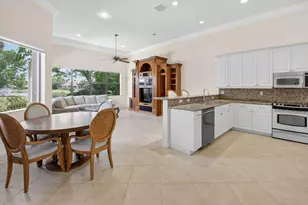 7950 Via Grande, Boynton Beach, FL 33437 - Photo 15