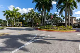 1100 Crestwood Ct S, Royal Palm Beach, FL 33411 - Photo 9